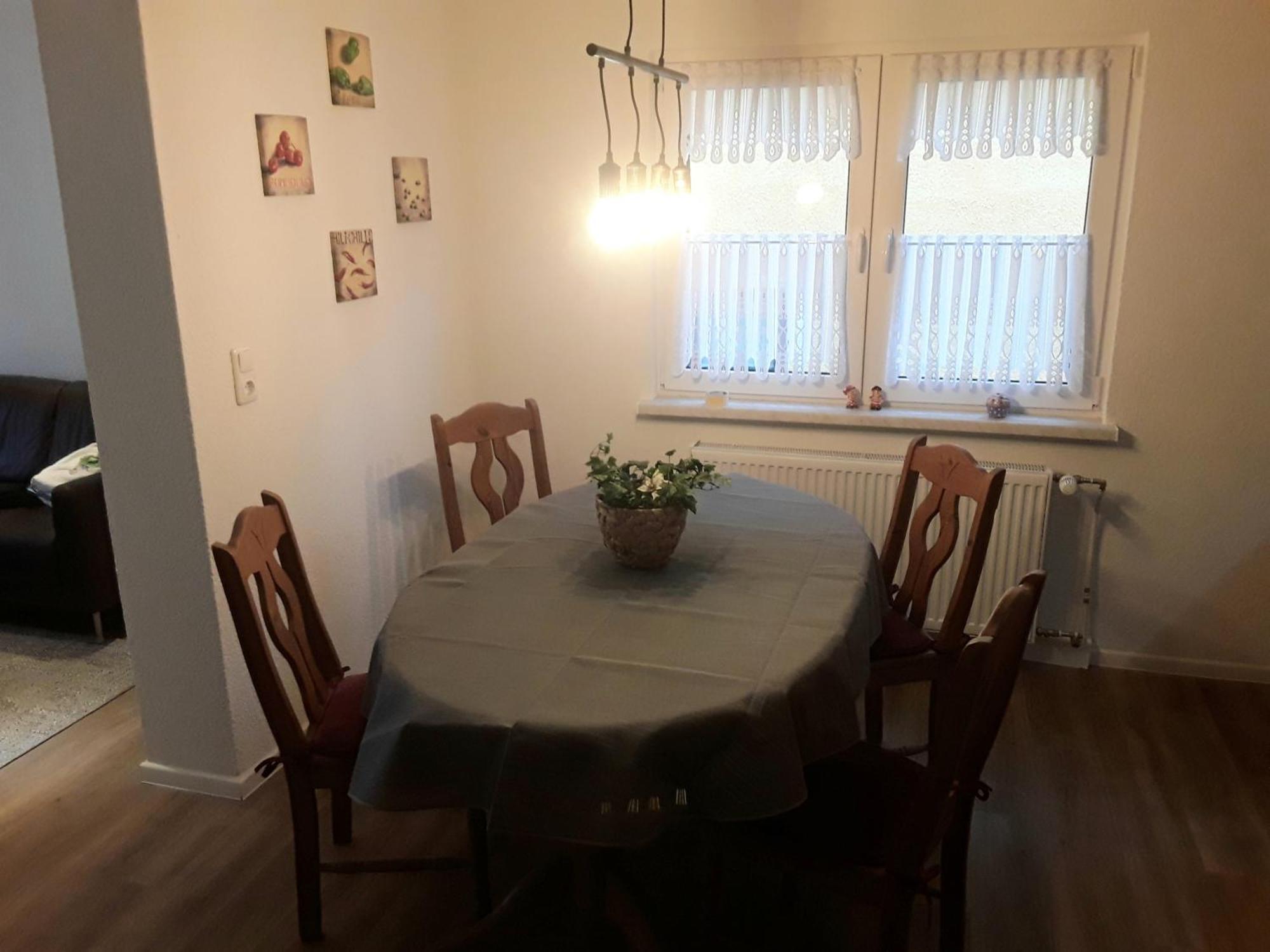 Ferienwohnung 70 , Gersfeld Rhoen , Ortsmitte , Frisch Saniert , Gaestehaus Mierdel Luaran gambar